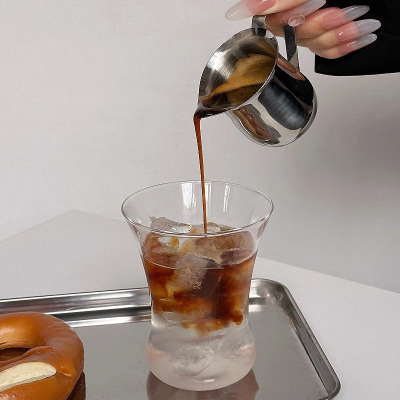Caffè Latte Schiuma Brocca Taz - Pour Spout Pitcher recensione e prezzo