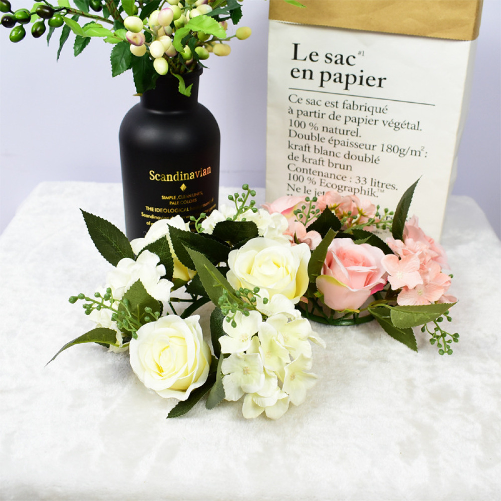 Ghirlanda di rose realistiche, - Candle Supplies Luxury recensione e prezzo